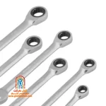 دسته ثابت و مقاوم آچار RH-2173 هنگام باز کردن یک مهره سفت